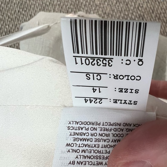 Casablanca Bridal Gown Iris 2244 Size 14 Champagne/Ivory/Silver - Picture 11 of 12